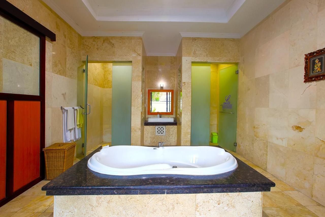 Private Pool Villas Kuta Lombok Esterno foto
